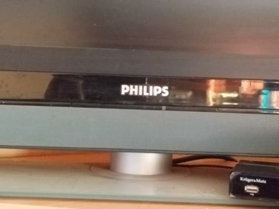 Telewizor Philips  z Ambilight32cale