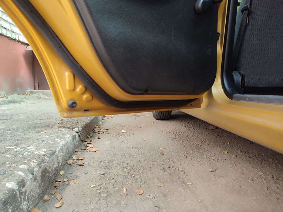 Ланос сенс 2003 рік з переоформленням ідеальний стан