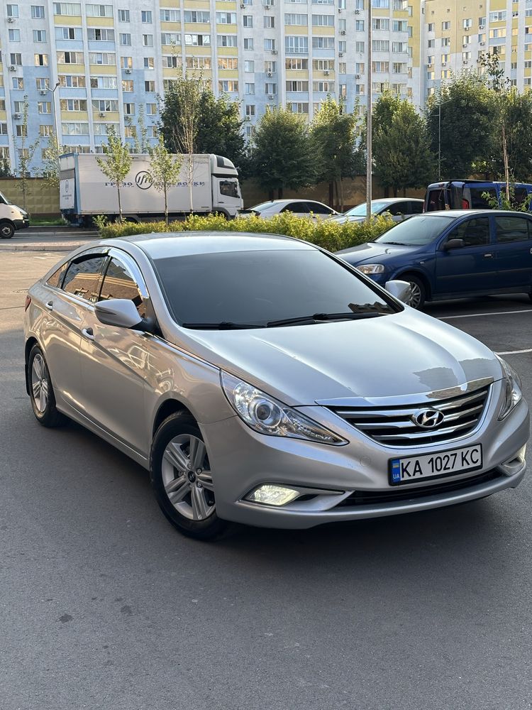 Продам автомобіль