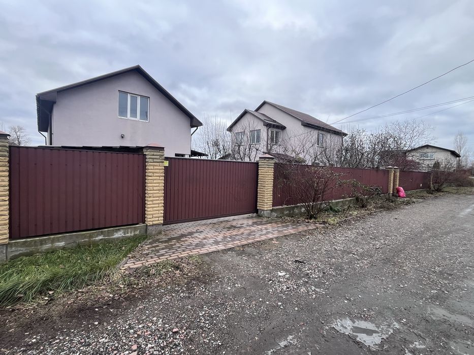 Будинок у стані заходь і живи,Красилівка,центр, будинок з газом