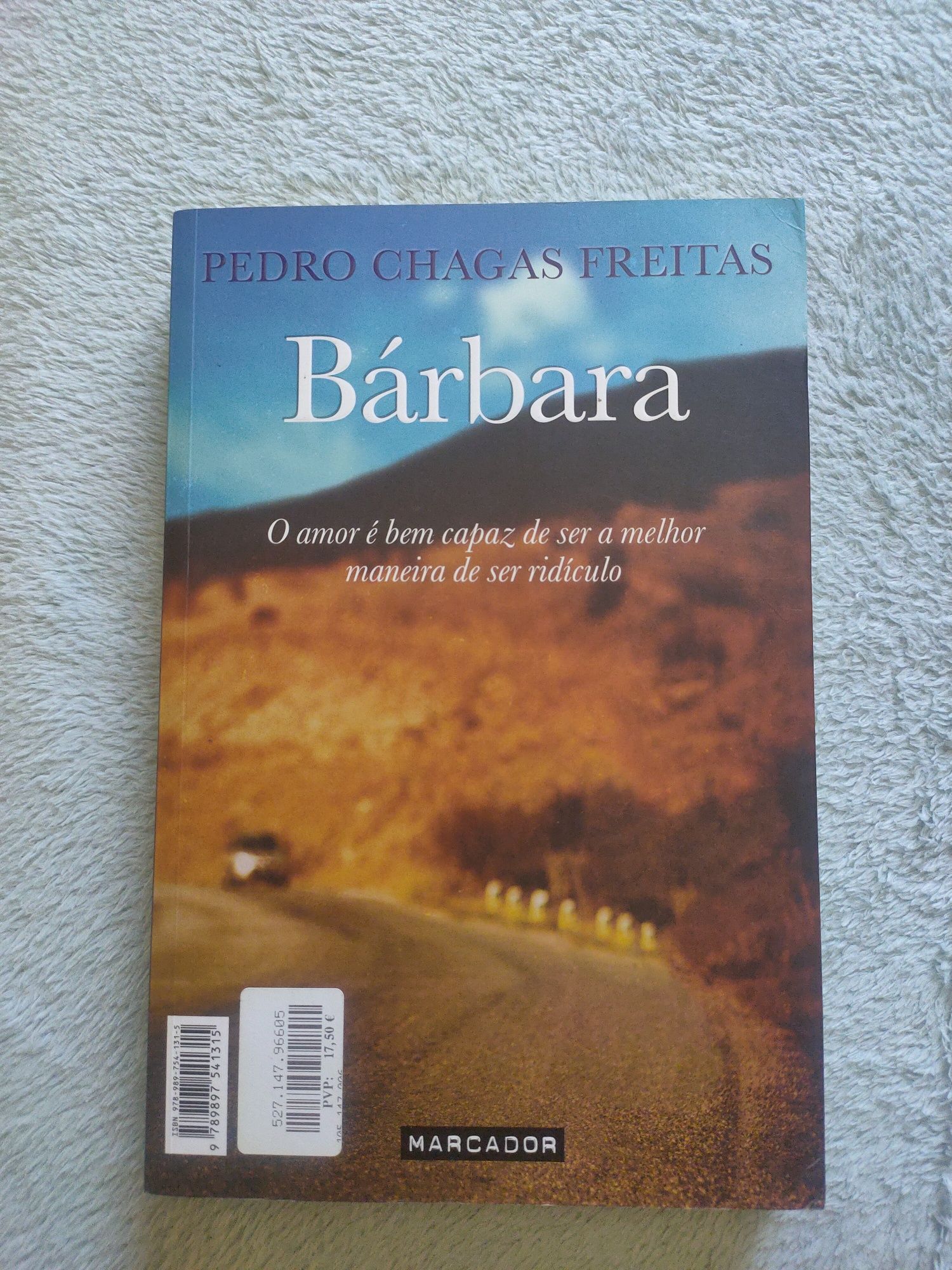 Obra "Queres casar comigo todos os dias?" de Pedro Chagas Freitas