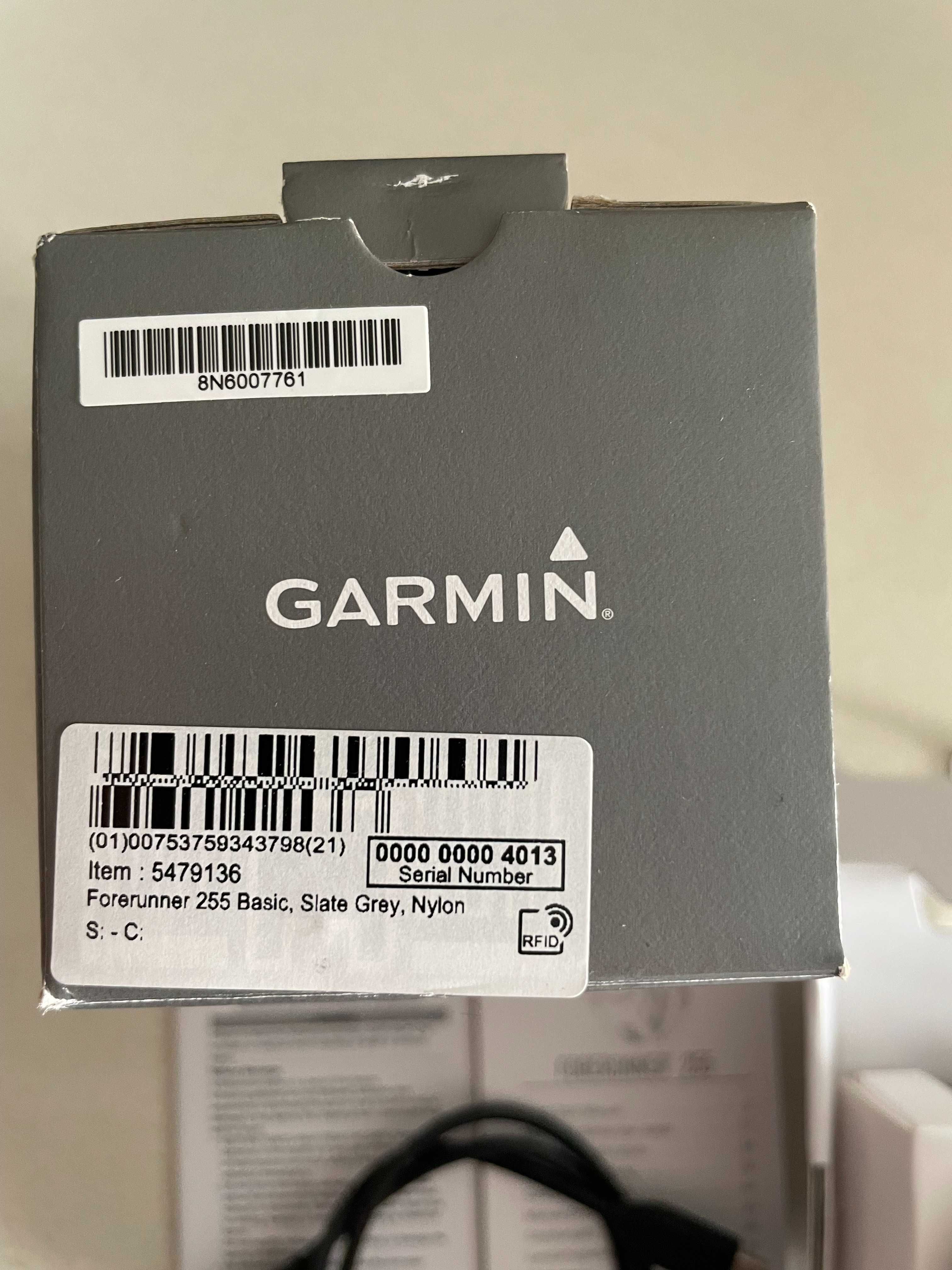 Garmin Smartwatch GPS de Corrida Forerunner 255 com Bracelete em Nylon