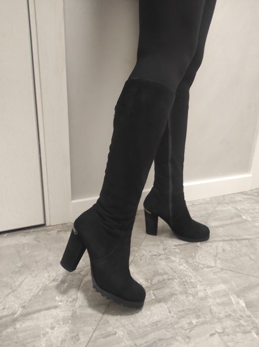 36 р. Замшеві ботінки сапожки чоботи черевики