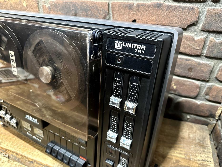 Magnetofon szpulowy Unitra Aria 2408 SD