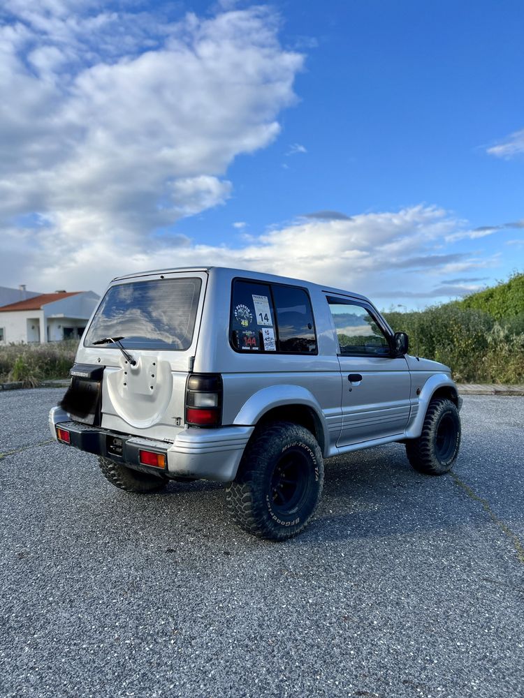 Mitsubishi pajero 2.5 Gls