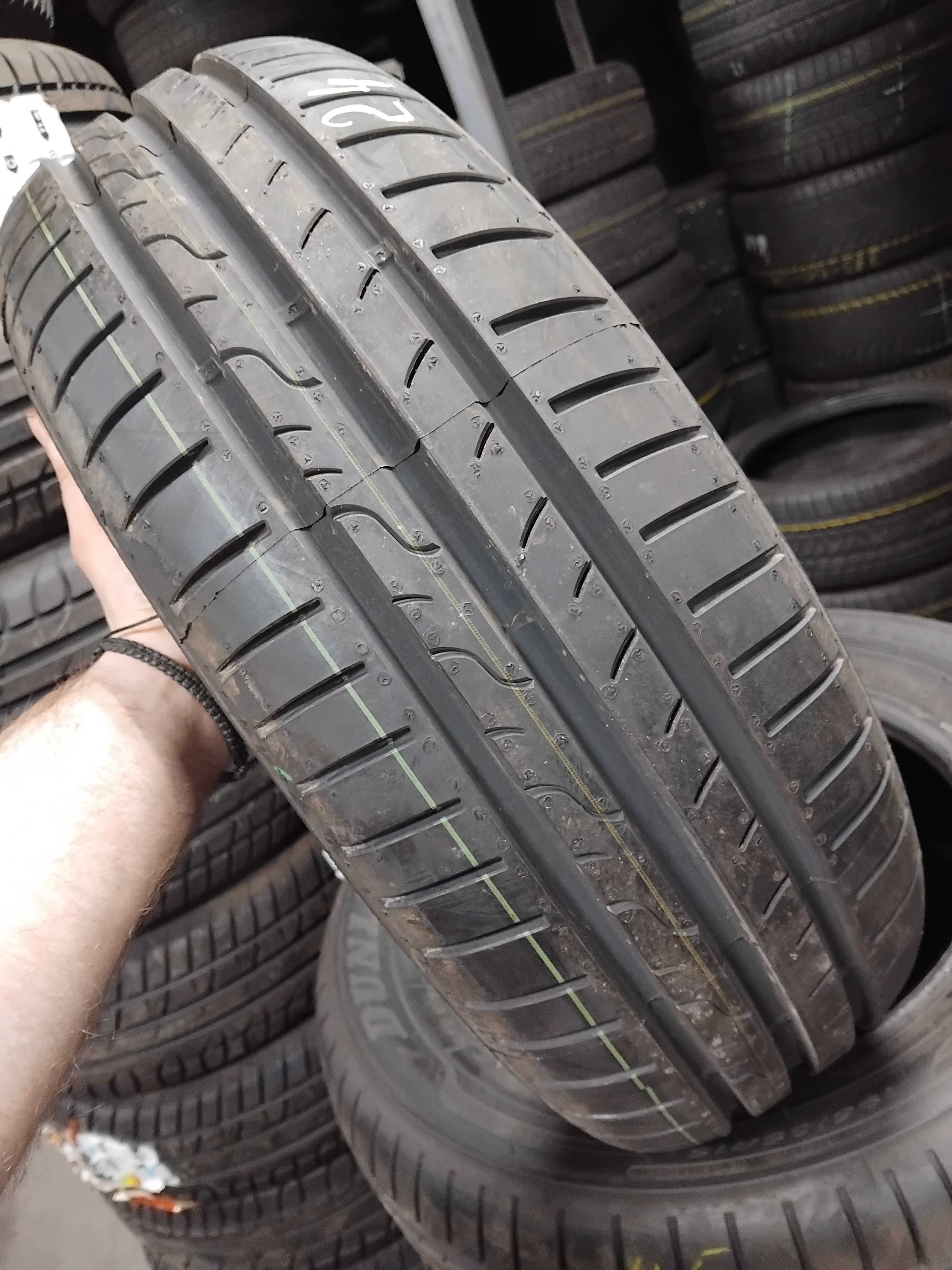Шини 195/65 r15 Dunlop Sport BluResponse Пара Літо