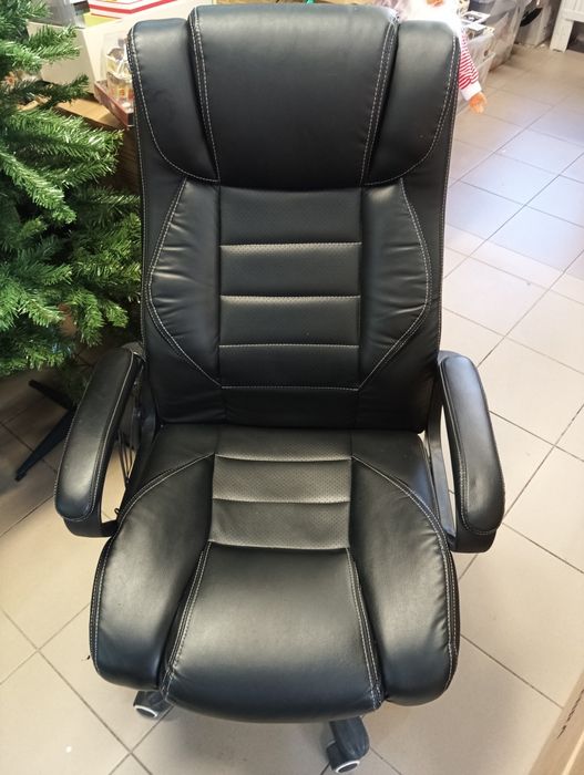 Fotel biurowy z masażem