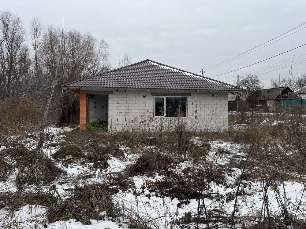 Продам дім 101 кв 3 кім в селі Вишеньки