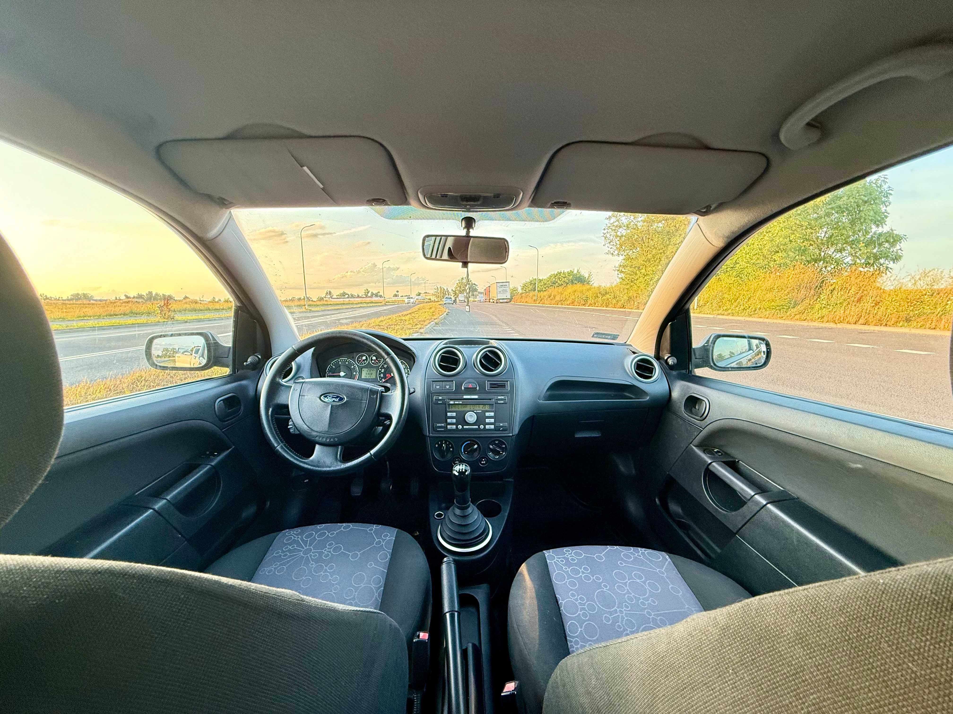 Ford Fiesta 2005* świeżo nabita klimatyzacja
