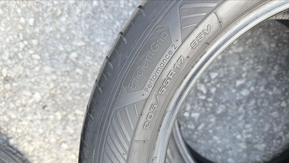 Pneus 205/55r17 Good Year EfficientGrip Performance2 com 75% piso