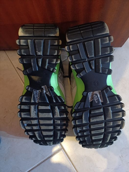 Sapatilhas exe  como novas