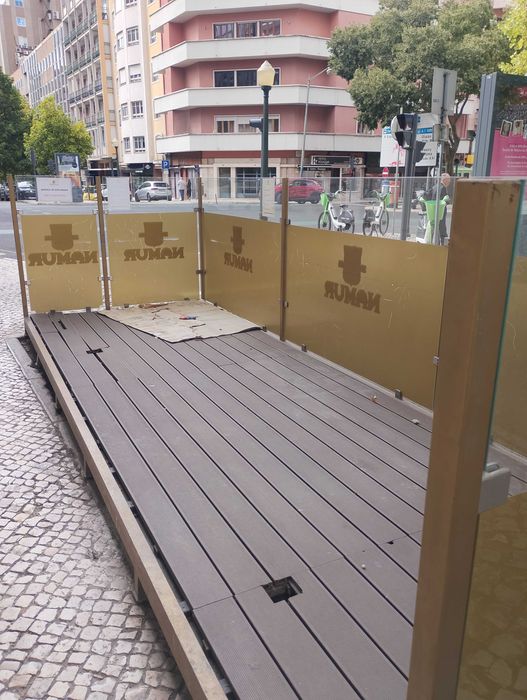 Esplanada para café/pastelaria