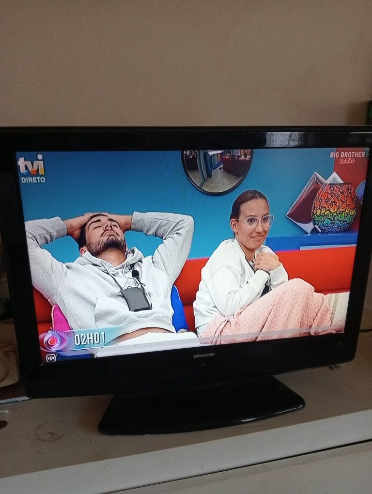 Vendo TV LCD com hdmi
