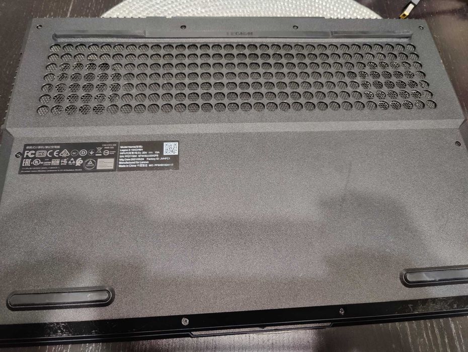 Lenovo Legion 5 15ACH6H - Ryzen 5800H, RTX3060, 16GB RAM, 1TB, 15.6''