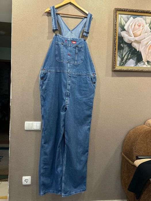 фірмовий чоловічий комбінезон