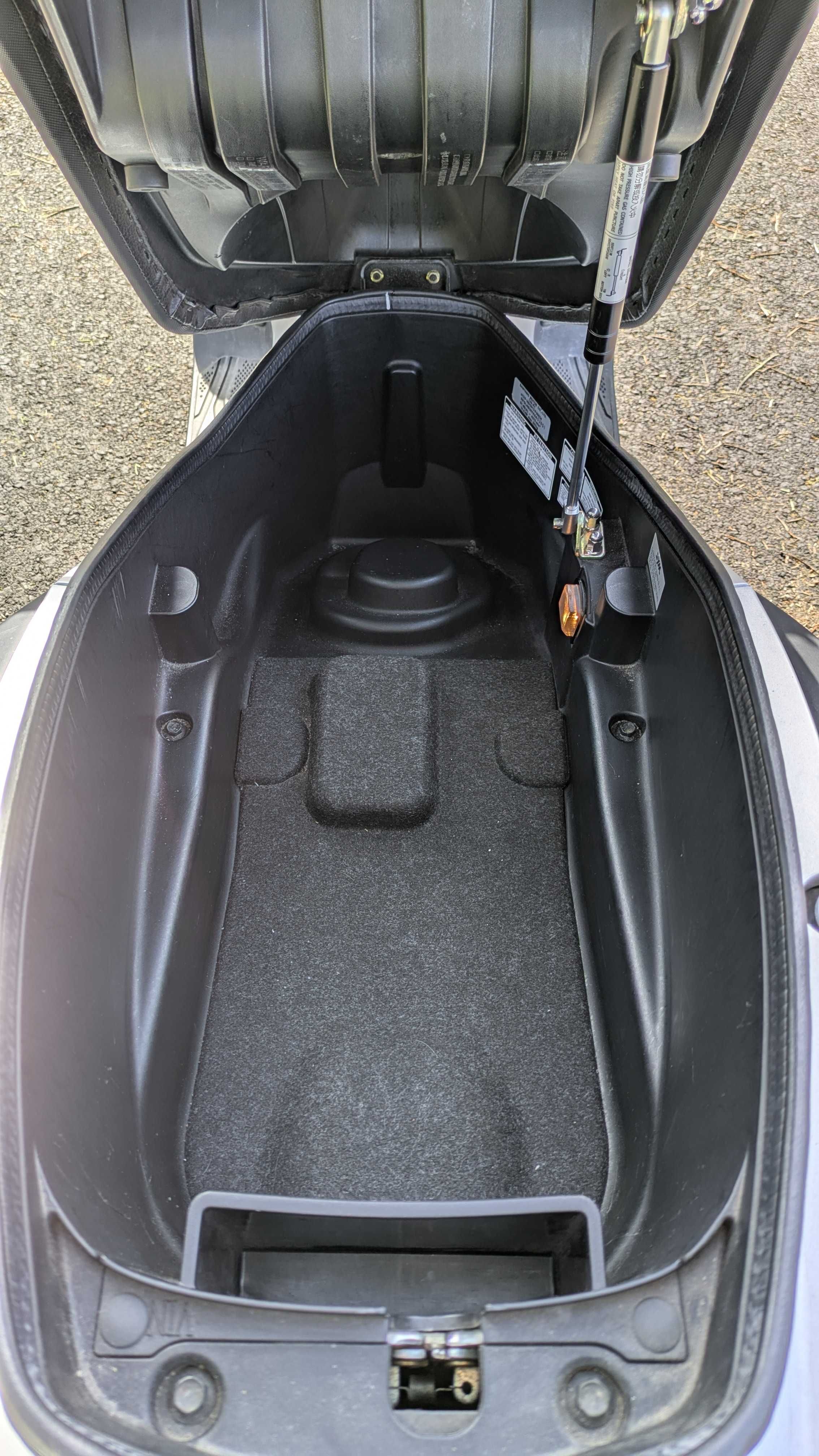 Maxi Scooter Sym Cruisym 125 Alpha
