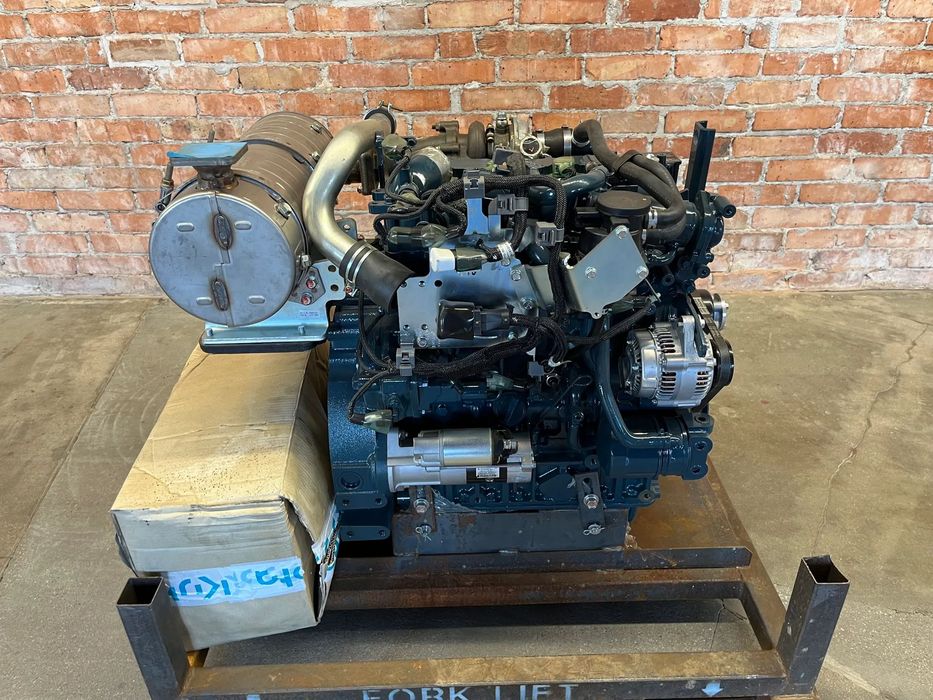 FV23% Silnik Kubota V2607 Nowy Kompletny