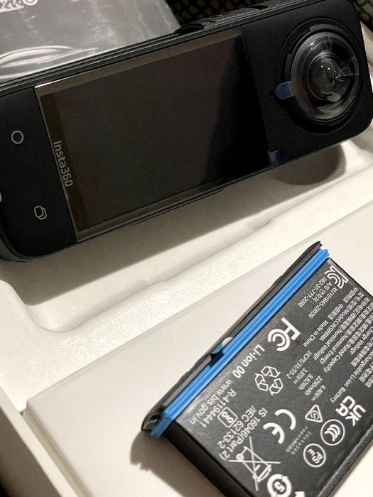 Insta360 X4 нова