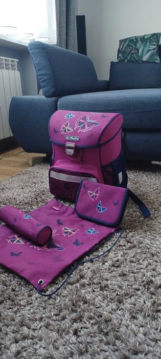 Tornister Herlitz + worek na buty + piórniki z motylkami