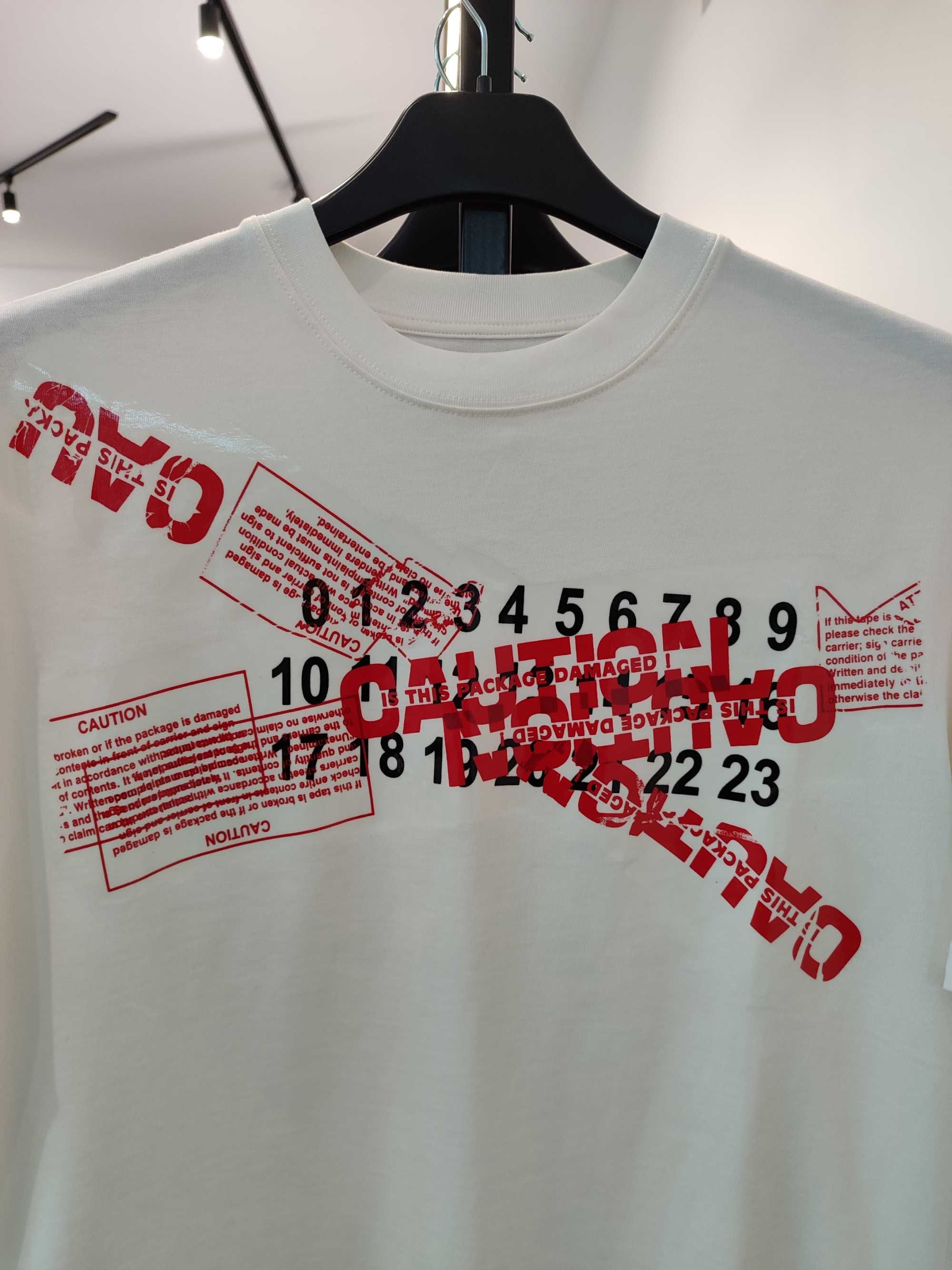 Футболка Maison Margiela Caution Tape Print T-Shirt White