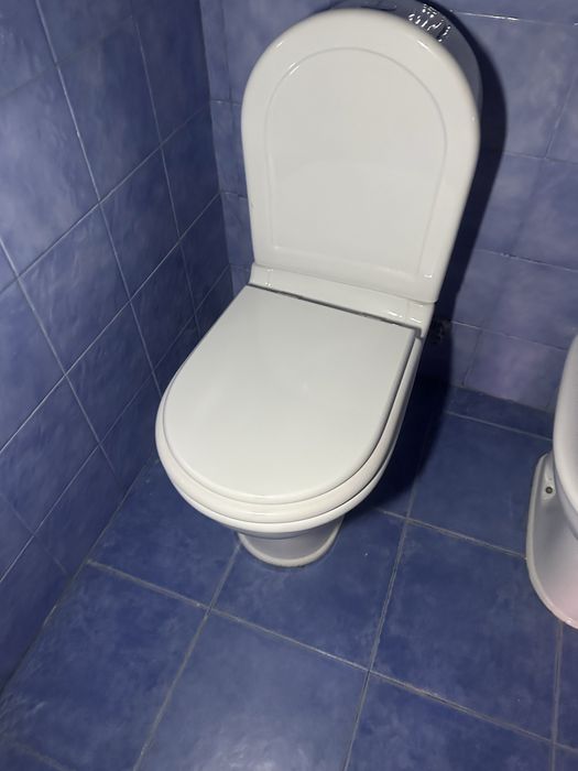 Moveis, sanitas, armario casa de banho e pedra doação