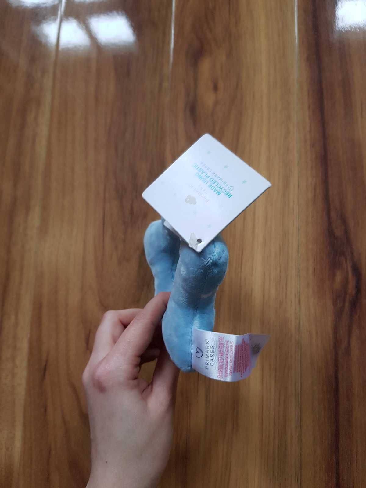 urocza gwiazdka grzechotka pluszowa Primark Baby nowa z metką