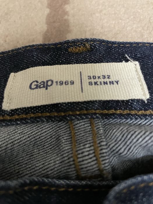 Чоловічі класичні джинси Gap