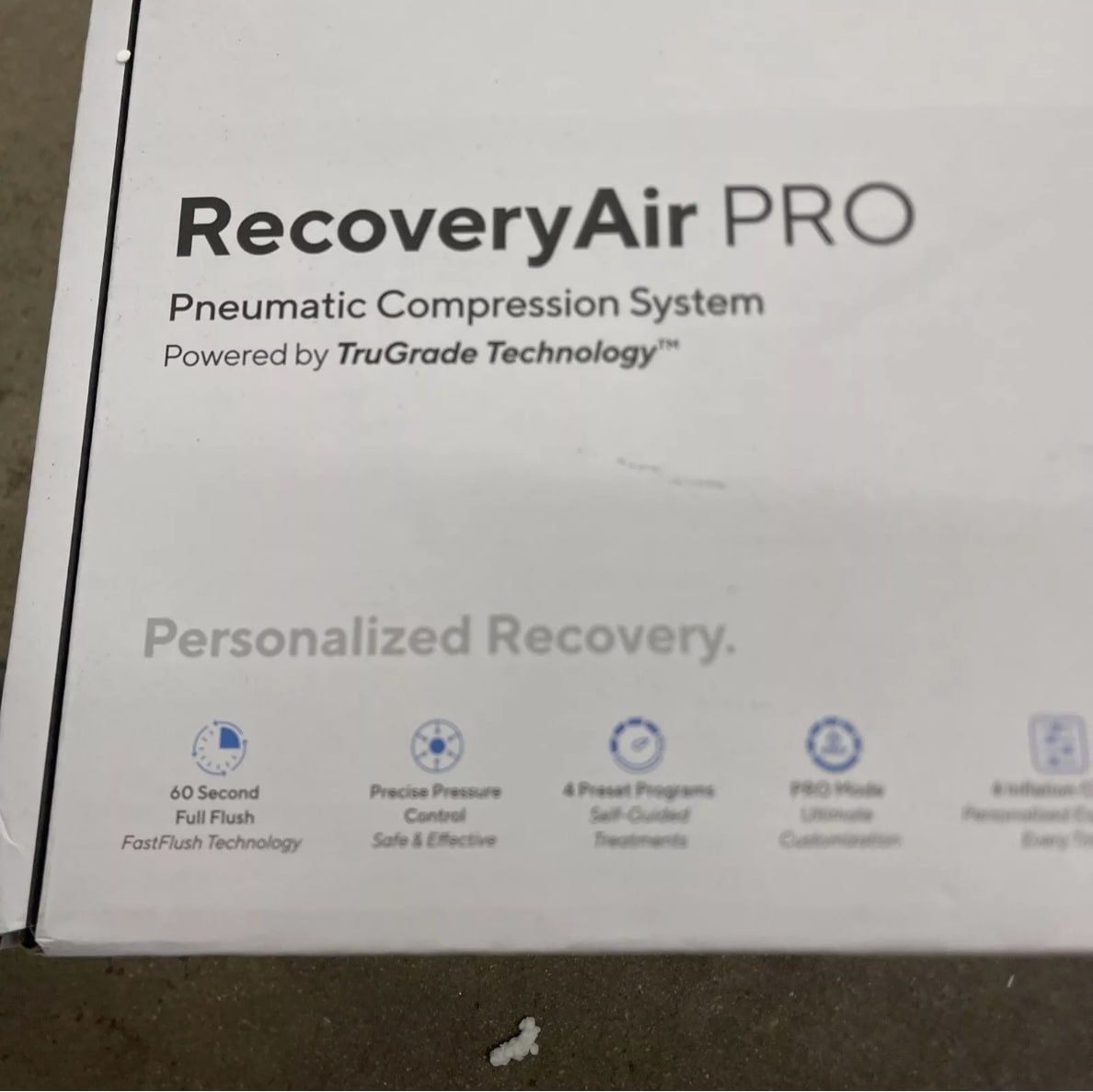 Компресійні черевики Therabody RecoveryAir Pro
