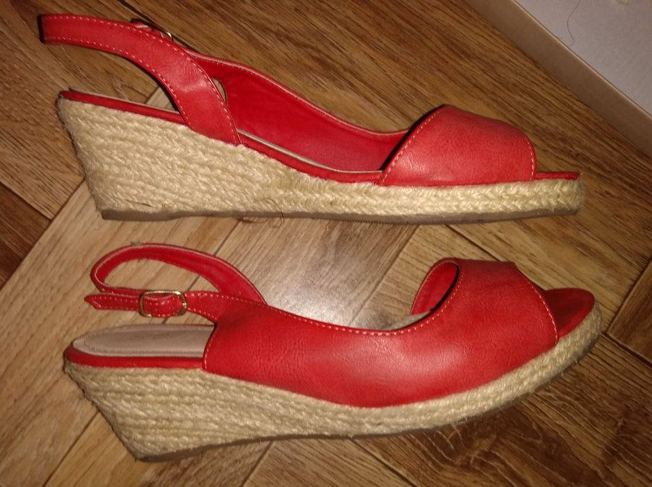Sandały Clara Barson rozmiar 38 raz założone
