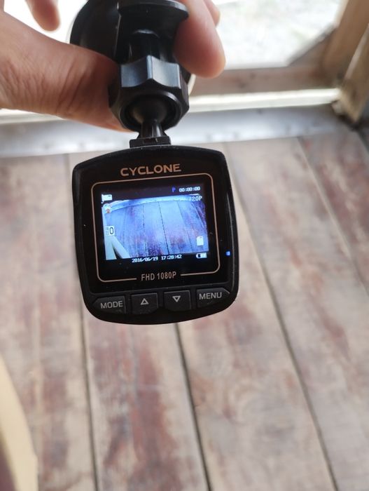 Авто видео регистратор Cyclone