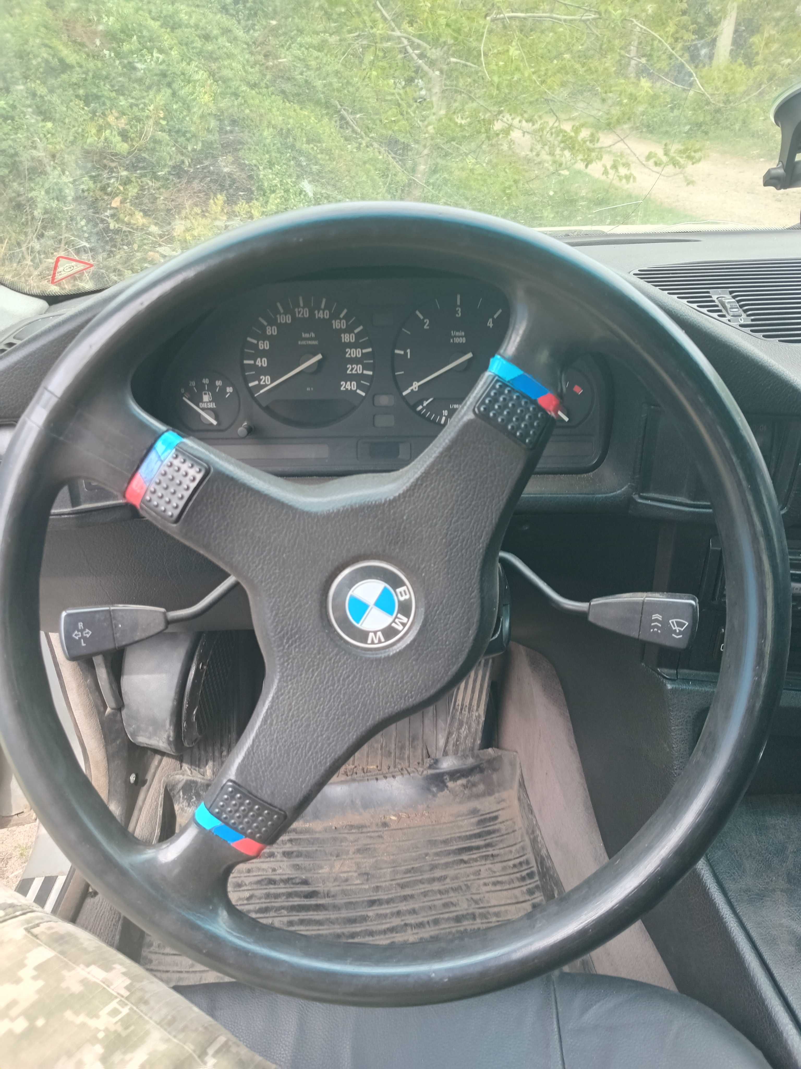 Продам BMW 520 M20B20