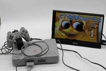 Playstation 1 PSX konsola