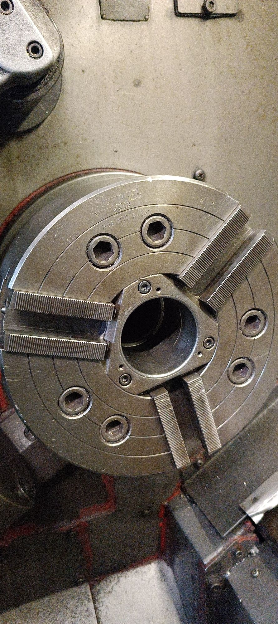 Tokarka CNC Mazak QT20N