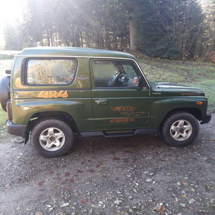 Sprzedam Kia Retona stan kolekcjonerski