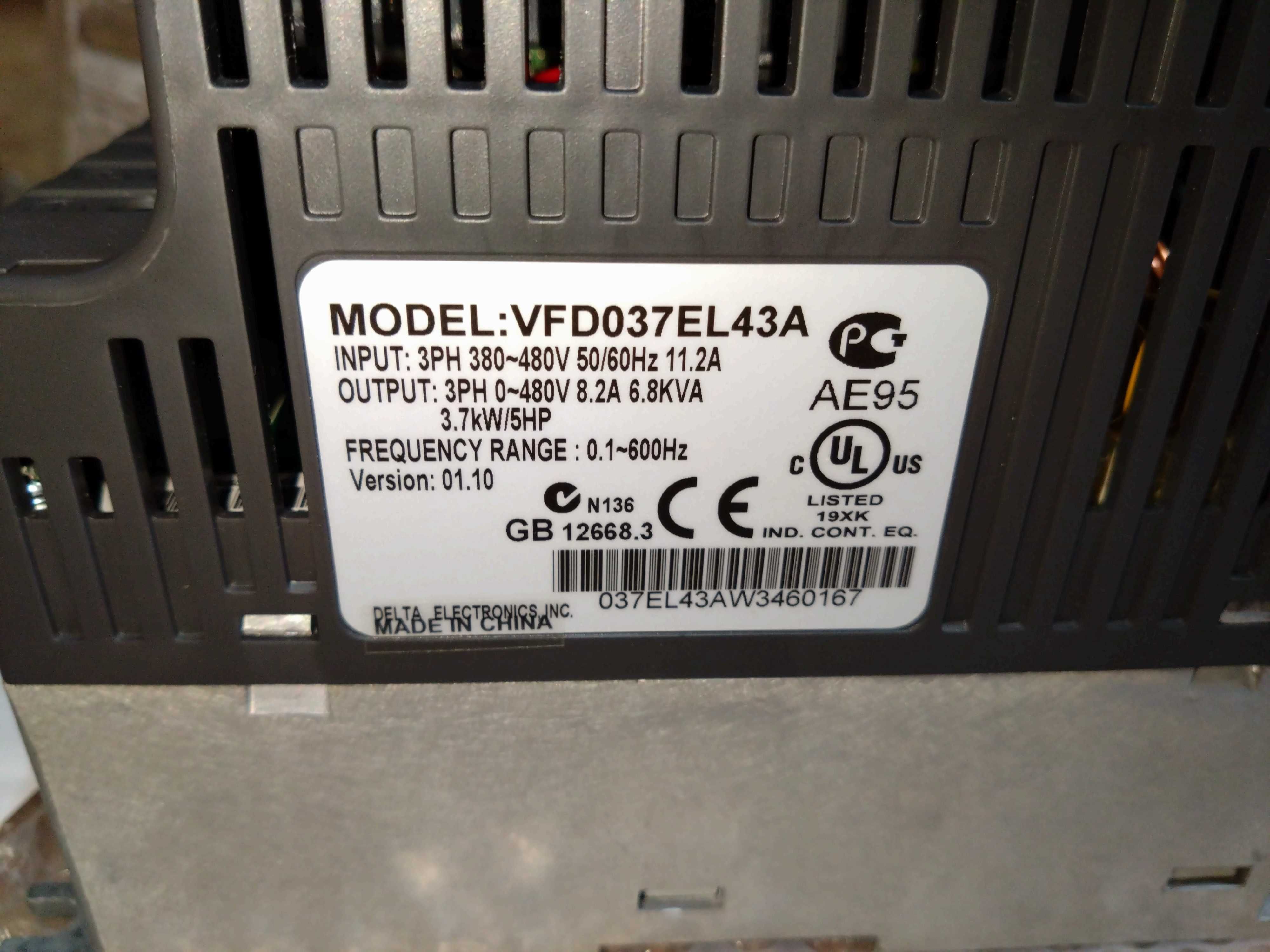 Перетворювач частоти, частотник Delta Electronics VFD037El43A, 3,7 кВт