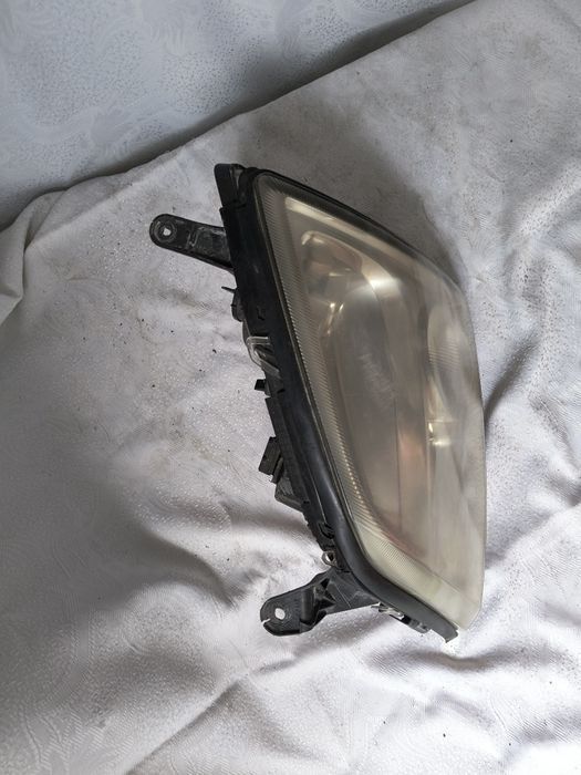 Lampa lewa Opel Vectra C Europa oryginał przód