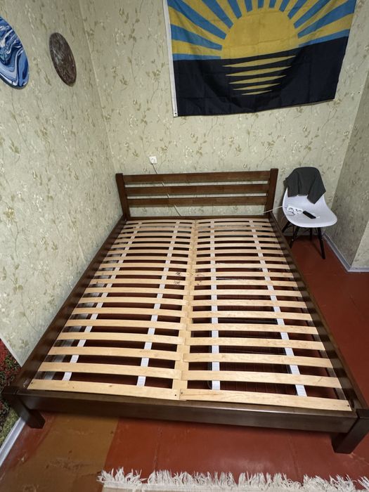 Ліжно двохспальне 210/170 в продажі