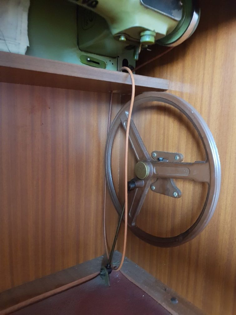 Máquina de costura OLIVA CL 50 Automatic