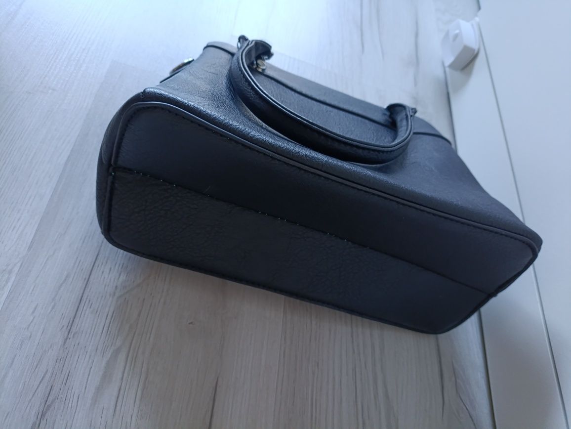 Torba damska kuferek
