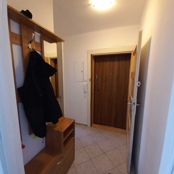 Wynajme mieszkanie kawalerkę 33m