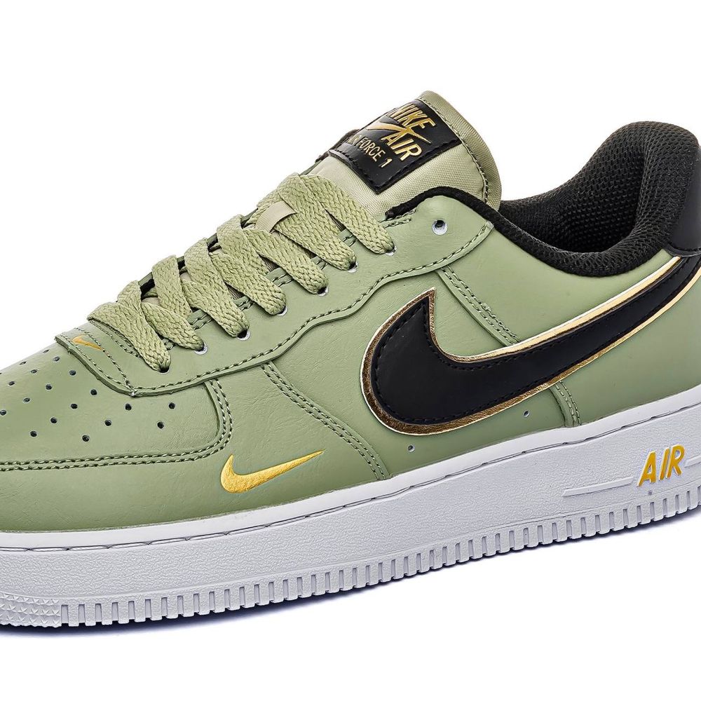 Оиигінальні кросівки Nike Air Force 1 '07 LV8 'Olive Gold Blacl