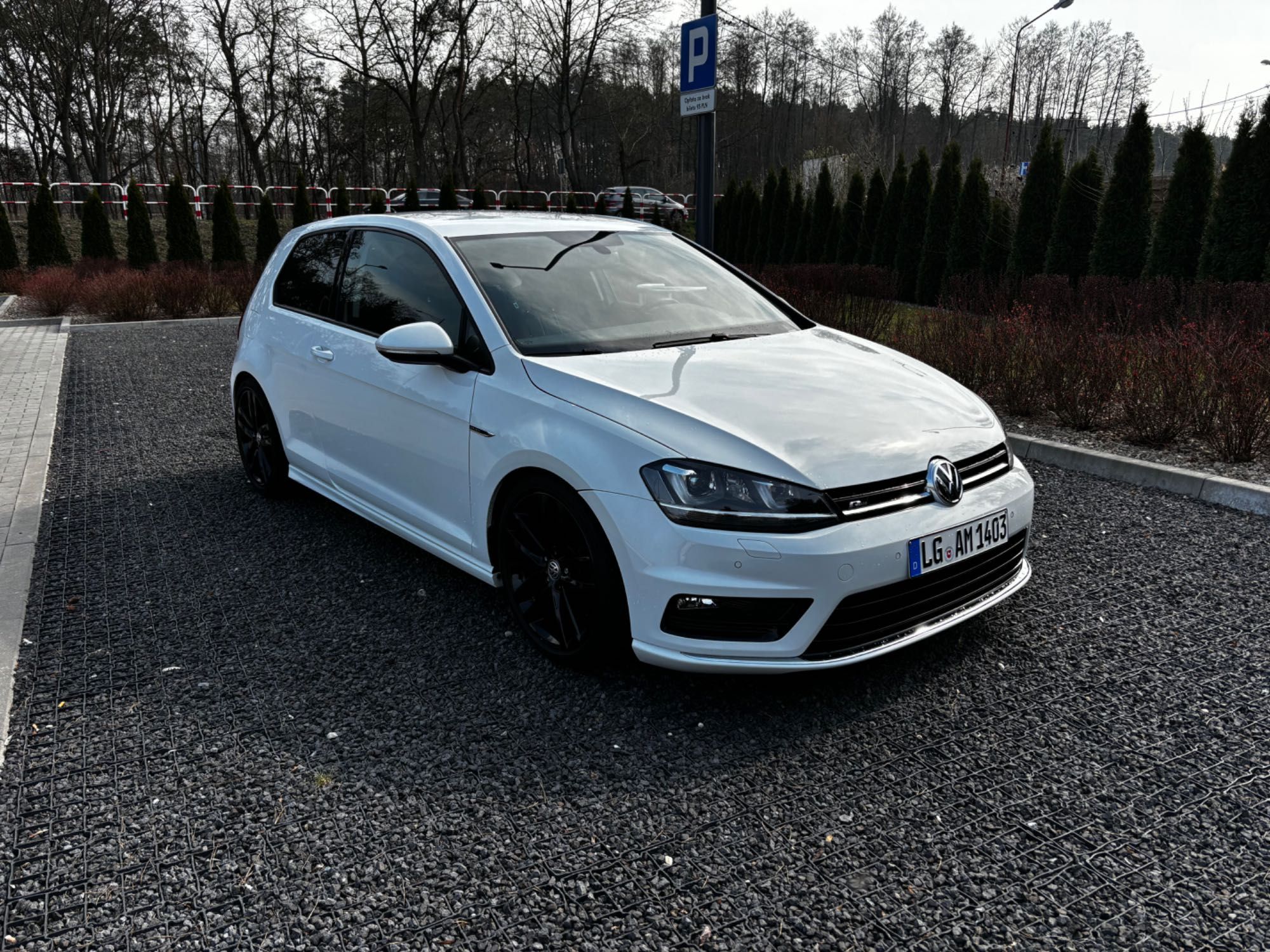 VW golf VII R-line