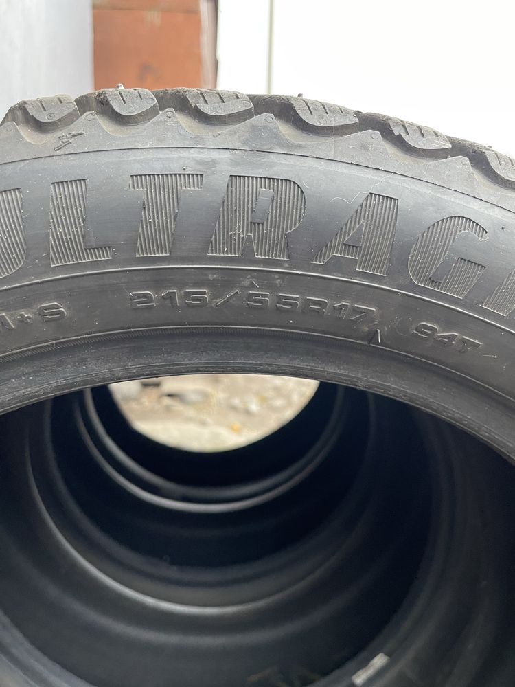 Резина GOODYEAR  215/55/17