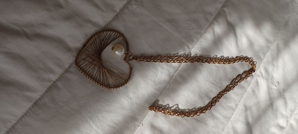 Vendo bijuteria 8 colares