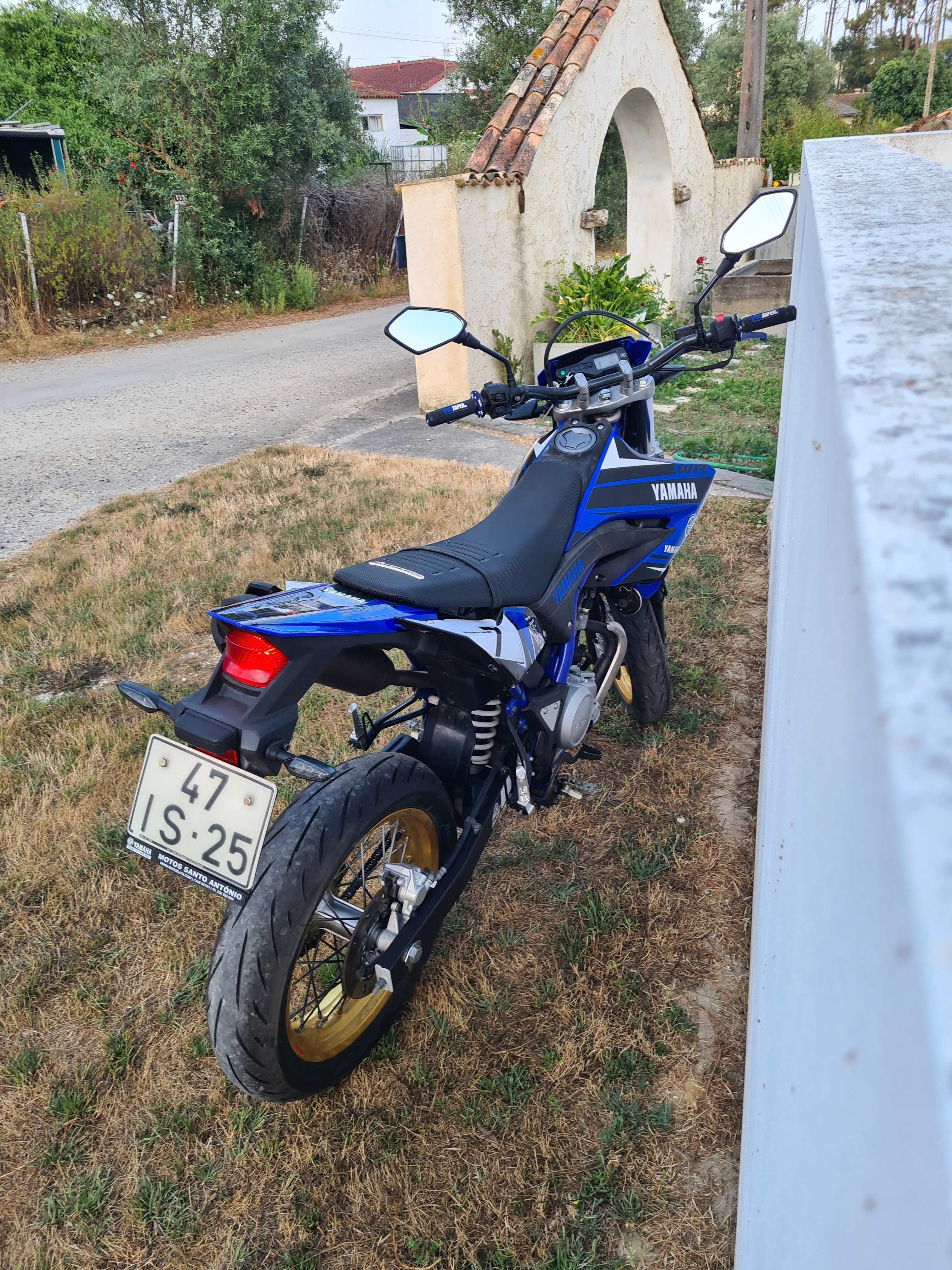 Yamaha wr 125 pouco usada
