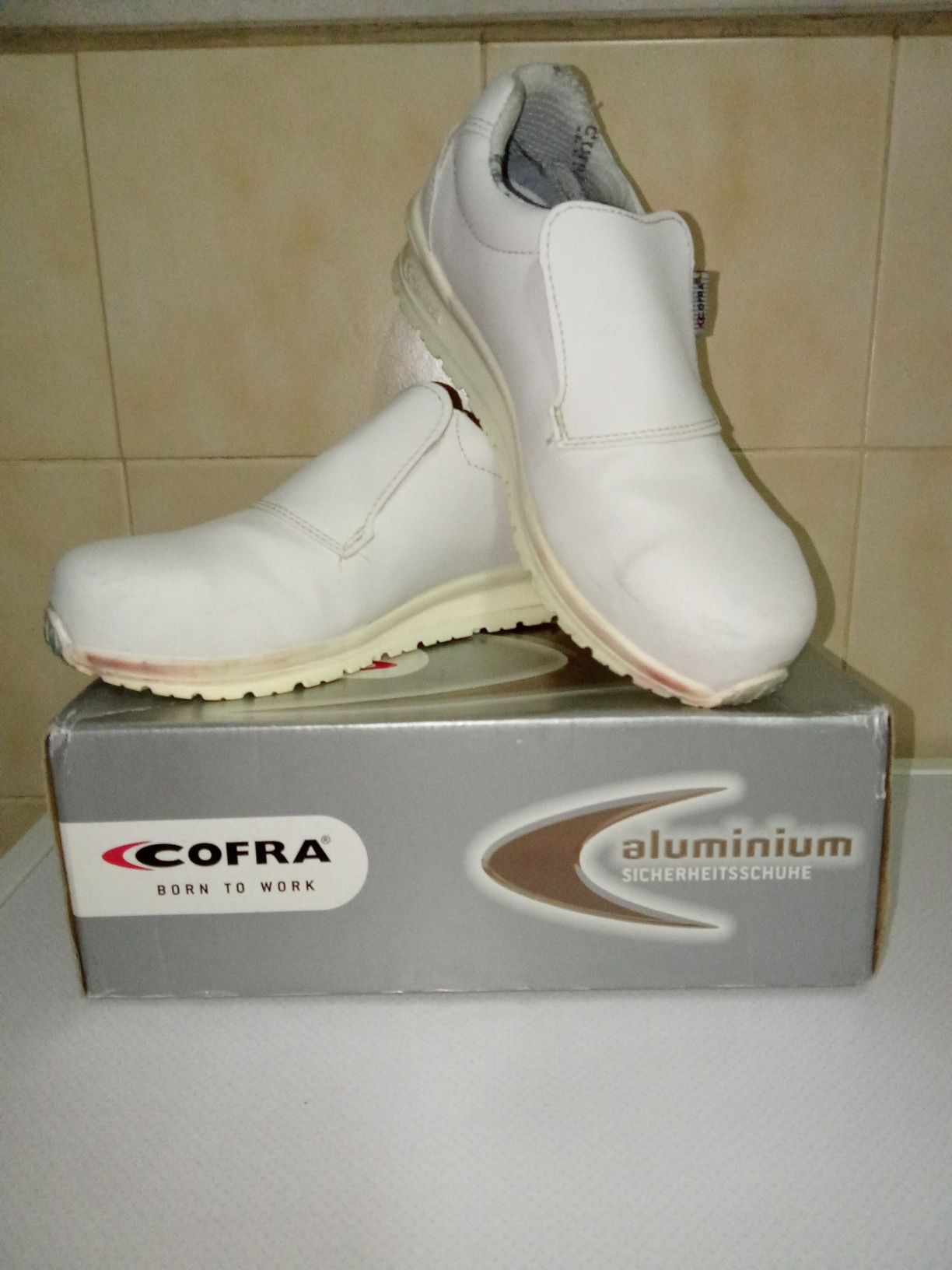 Botas de biqueira de aço / 2 pares