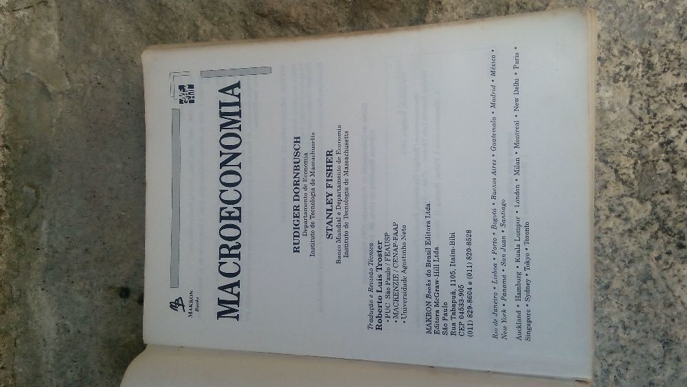 Macroeconomia, de Rudiger Dornbusch e Stanley Fischer