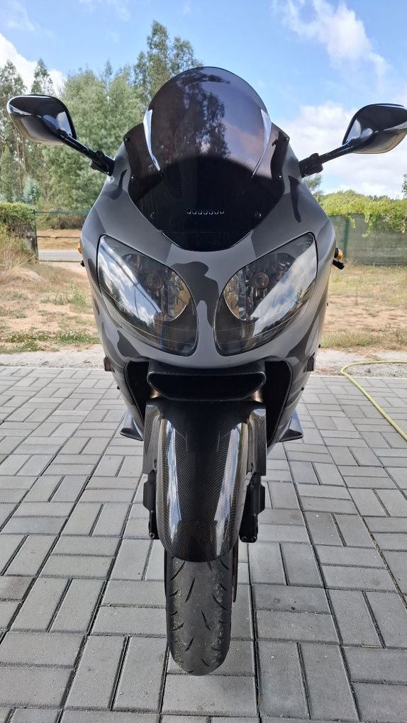 Kawasaki Ninja ZX12R