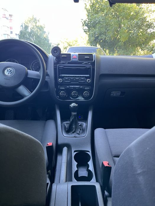 Golf 5 2005 р. 1,6 бензин