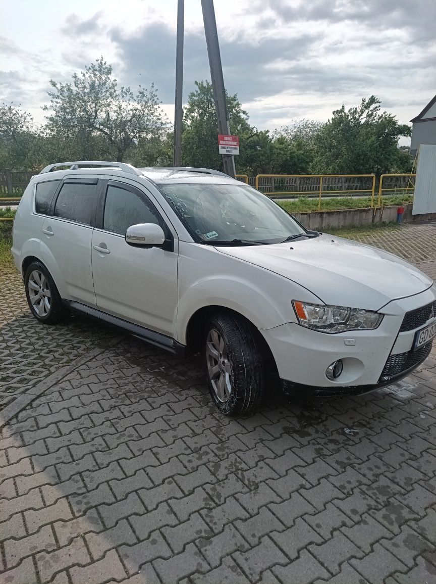 Mitsubishi outlander 2 2.0 did
